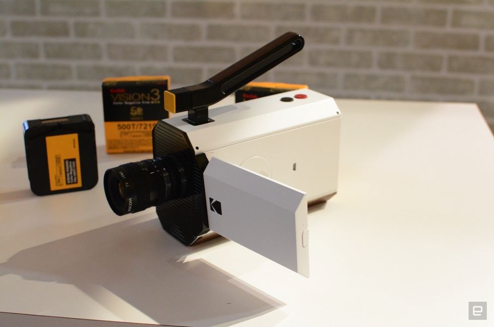 Kodak, Súper 8, prototipo práctico de la cámara