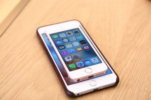 apple-1