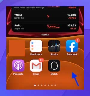 Toca y mantén presionada la pantalla de inicio
